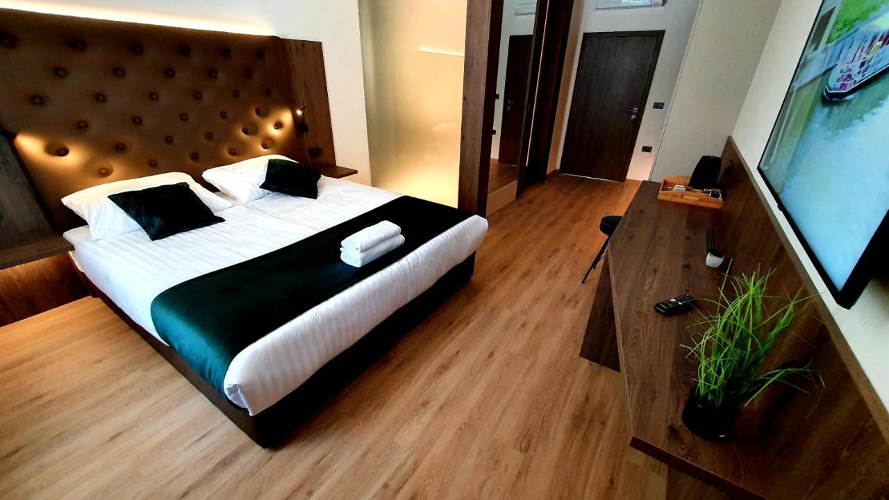 Petkovsek Rooms And Apartments Ljubljana Exteriör bild