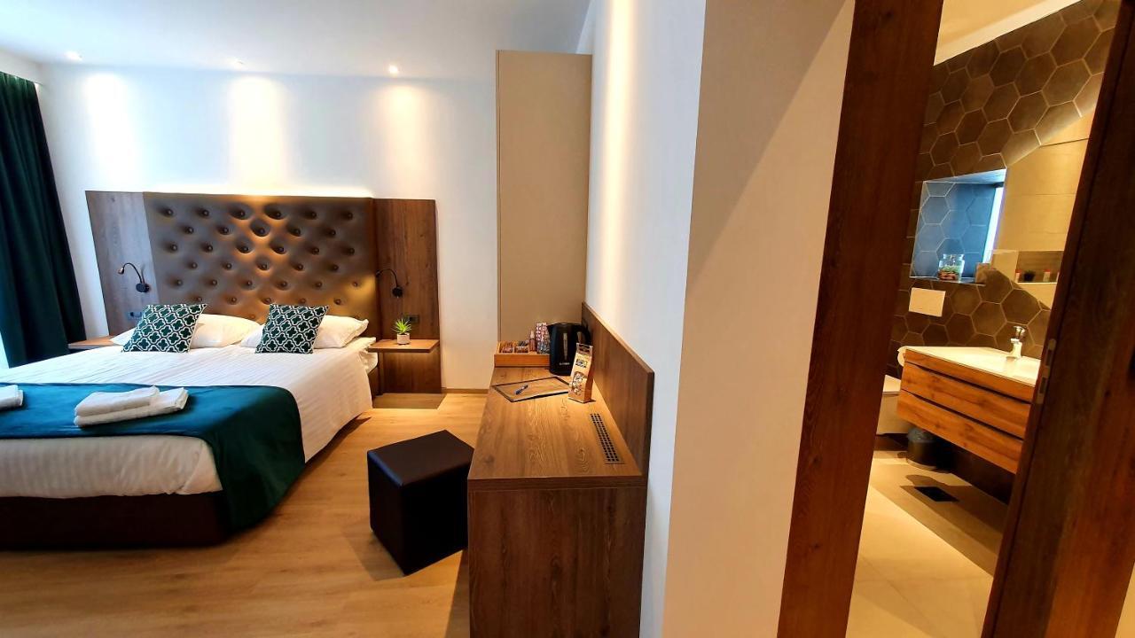 Petkovsek Rooms And Apartments Ljubljana Exteriör bild