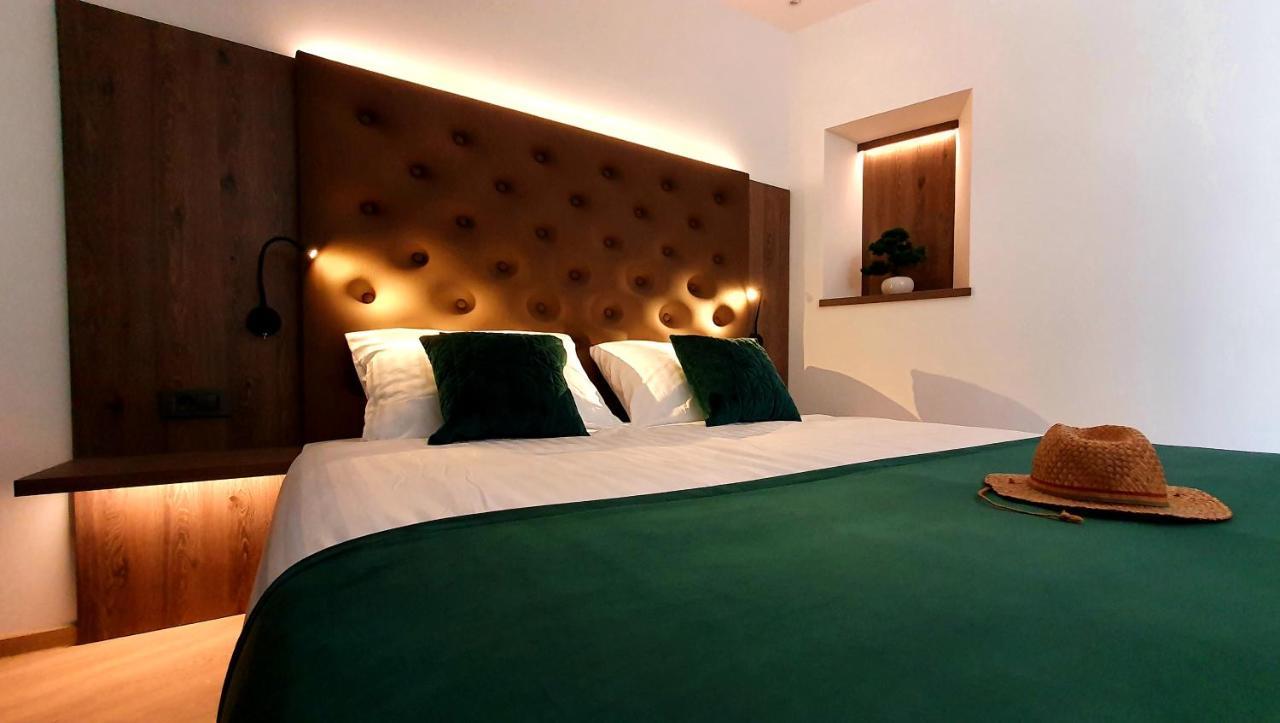 Petkovsek Rooms And Apartments Ljubljana Exteriör bild